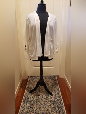 Retrology Womens Open-Front White Women’s Cardigan with Button-Sleeve Detail